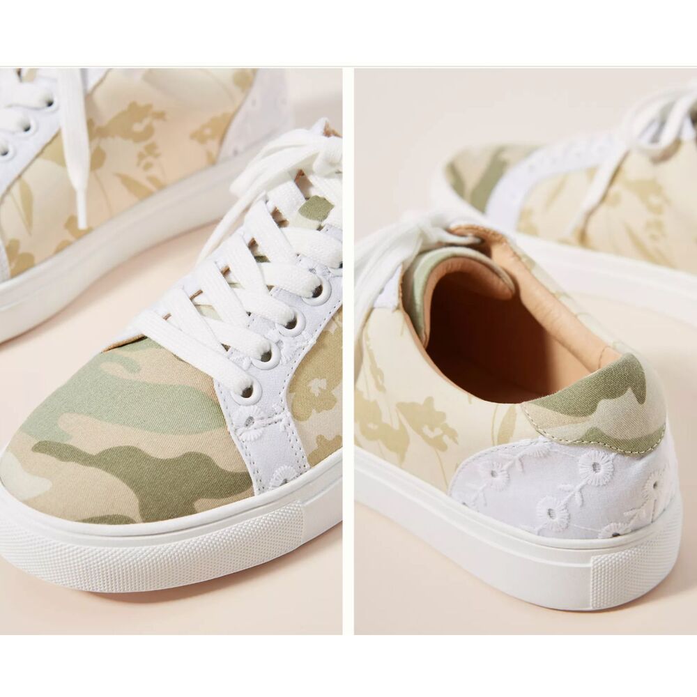 By Anthropologie Camelia Lace Up Sneakers Size 9 Floral Camo Canvas Eyelet - Picture 2 of 10